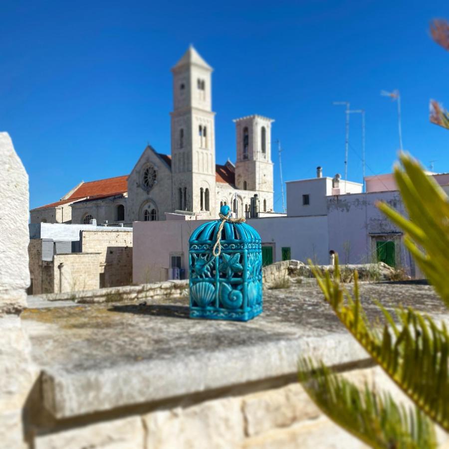 Palazzo Morola XIV Century Apartment Giovinazzo Exterior photo