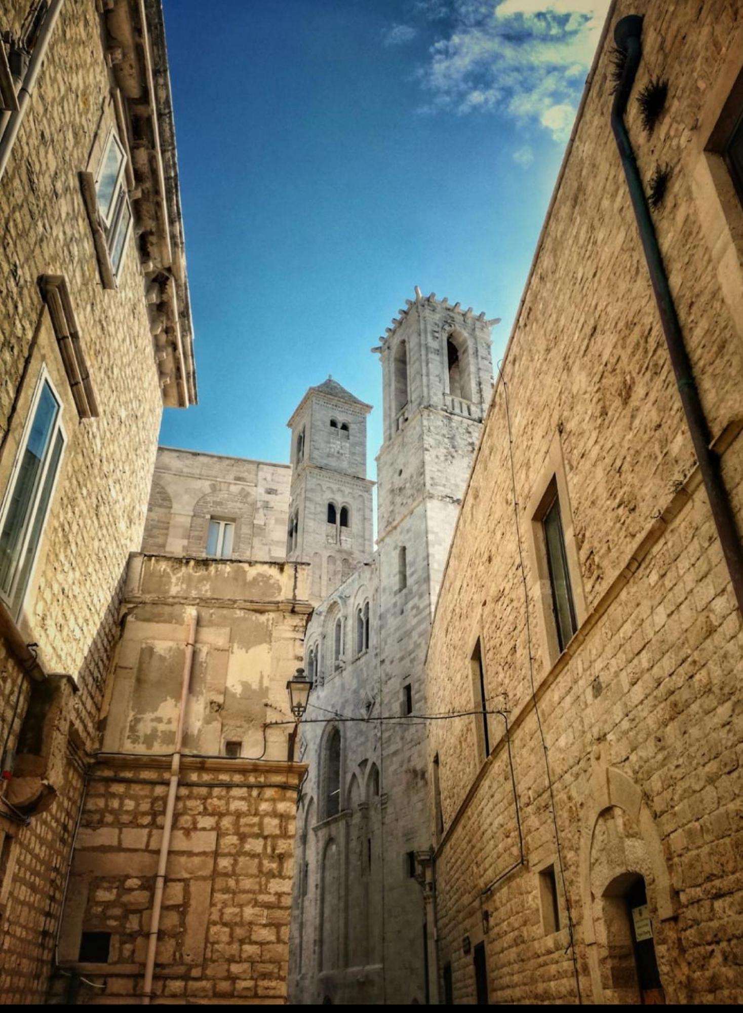 Palazzo Morola XIV Century Apartment Giovinazzo Exterior photo